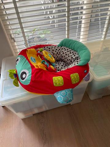 Nieuw speel vliegtuig met geluid playgro beschikbaar voor biedingen