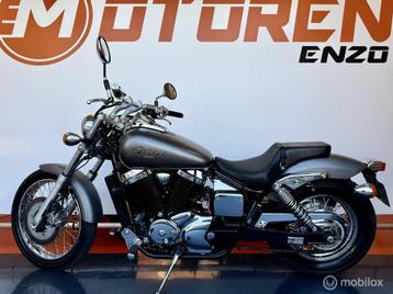Honda VT 750 DC Black Widow UNIEK LET OP! 1e eigen. 7600 KM beschikbaar voor biedingen