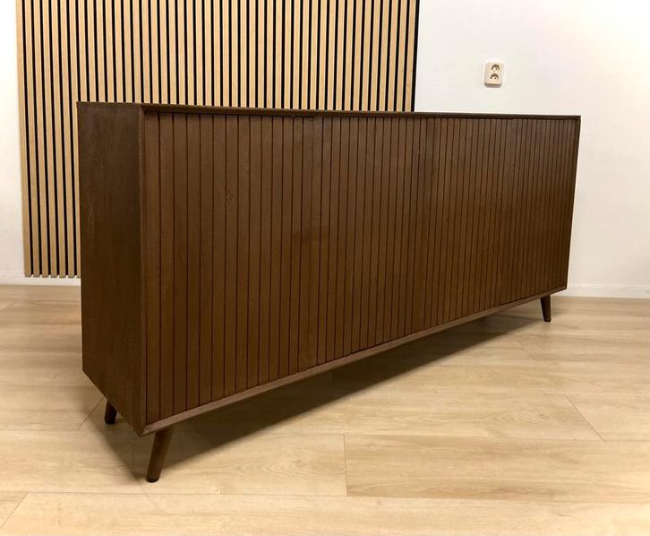 Vintage mango mokka Dressior lage wandkast, Huis en Inrichting, Kasten | Dressoirs, Zo goed als nieuw, 150 tot 200 cm, 25 tot 50 cm