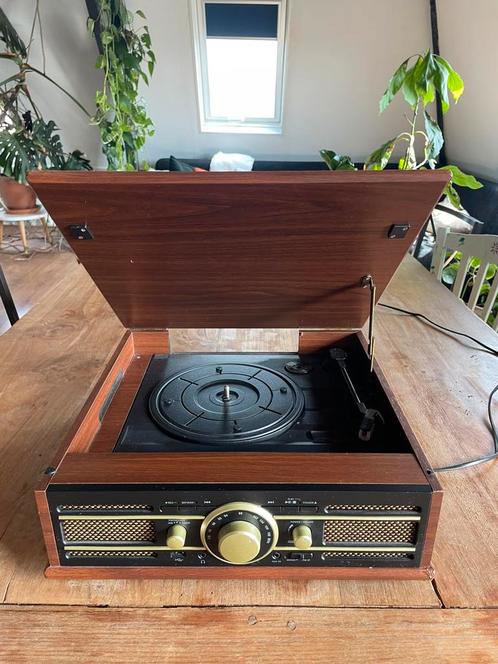 Retro platenspeler te koop, Audio, Tv en Foto, Platenspelers, Gebruikt, Platenspeler, Overige merken, Automatisch, USB-aansluiting