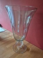 Prachtige vaas van "loodglas". 25 cm hoog en 16 cm breed, Ophalen of Verzenden, Zo goed als nieuw, Overige kleuren, Minder dan 50 cm