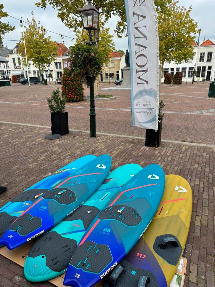Fanatic / Duotone / Tabou windsurfboards BLACKWEEK SALE, Watersport en Boten, Windsurfen, Nieuw, Plank, Minder dan 250 cm, Met vin(nen)