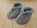 Warme babyslofjes. Blauw/grijs. 100% wol., Ophalen of Verzenden, Zo goed als nieuw, Jongetje, Slofjes