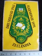 sticker zeelandia drumband harmonie 1891 logo, Verzamelen, Ophalen of Verzenden, Zo goed als nieuw, Bedrijf of Vereniging