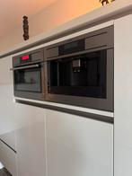 Hoogglans witte keuken met eiland en AEG apparatuur, Ophalen, Gebruikt, Wit, Enkelwandige keuken