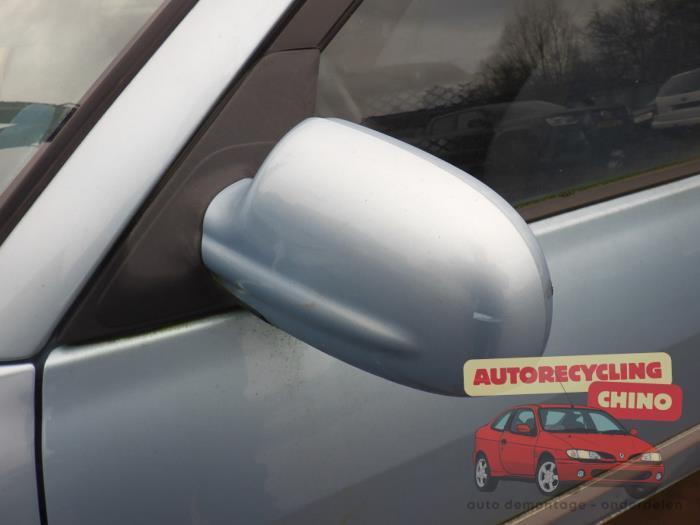 Buitenspiegel links van een Daihatsu Sirion, Auto-onderdelen, Spiegels, Daihatsu, Gebruikt, 3 maanden garantie, Ophalen