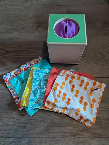 Lovevery verstopdoos beschikbaar voor biedingen