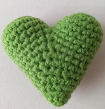 Gondas Creaties Valentijn groen hartje gehaakt met katoen beschikbaar voor biedingen
