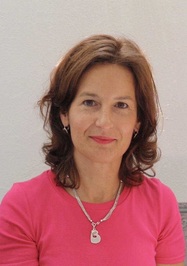 Huis in Hongarije kopen? advocaat onroerend goed Hongarije, Diensten en Vakmensen, Juristen en Notarissen, Notariële diensten