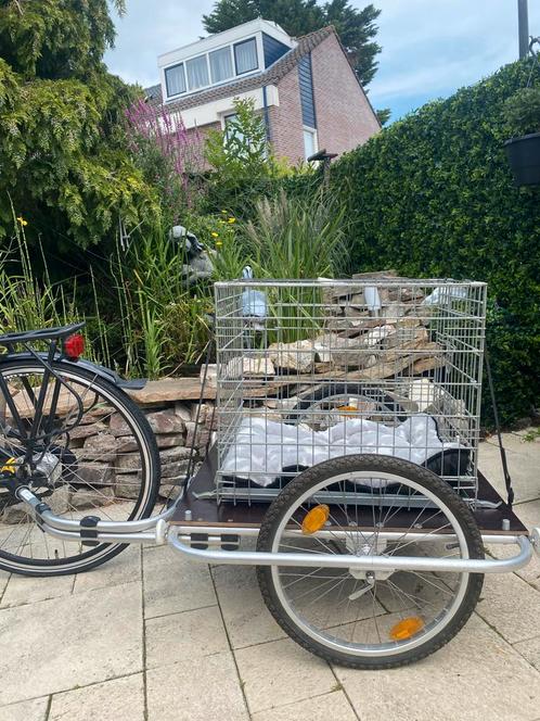 Fietskar fietsaanhanger hondenkar stalen bench inklapbaar, Fietsen en Brommers, Fietsaccessoires | Aanhangers en Karren, Zo goed als nieuw