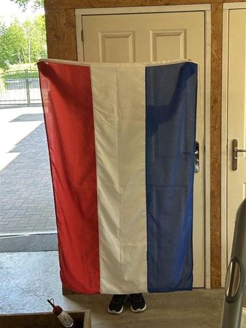 Nederlandse vlag 150 x 100 cm beschikbaar voor biedingen