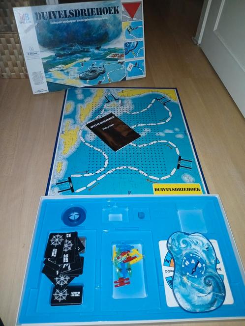 Duivelsdriehoek Bordspel - MB Spellen, Hobby en Vrije tijd, Gezelschapsspellen | Bordspellen, Gebruikt, Drie of vier spelers, Vijf spelers of meer
