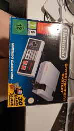Nintendo classic mini, Ophalen of Verzenden, Zo goed als nieuw, Met 1 controller, Met games