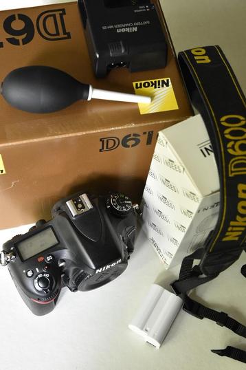 Nikon full frame 24mp+ af 85mm beschikbaar voor biedingen