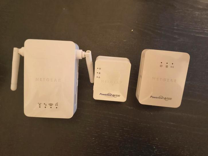 Netgear AV500 WiFi Range Extender Set, Computers en Software, WiFi-versterkers, Gebruikt, Ophalen of Verzenden