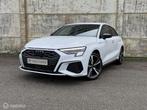 Audi A3 Sportback 45 TFSI S-Line B&O/Matrix/Ambient/Trekhaak, Auto's, Gebruikt, Zwart, 4 cilinders, 1535 kg