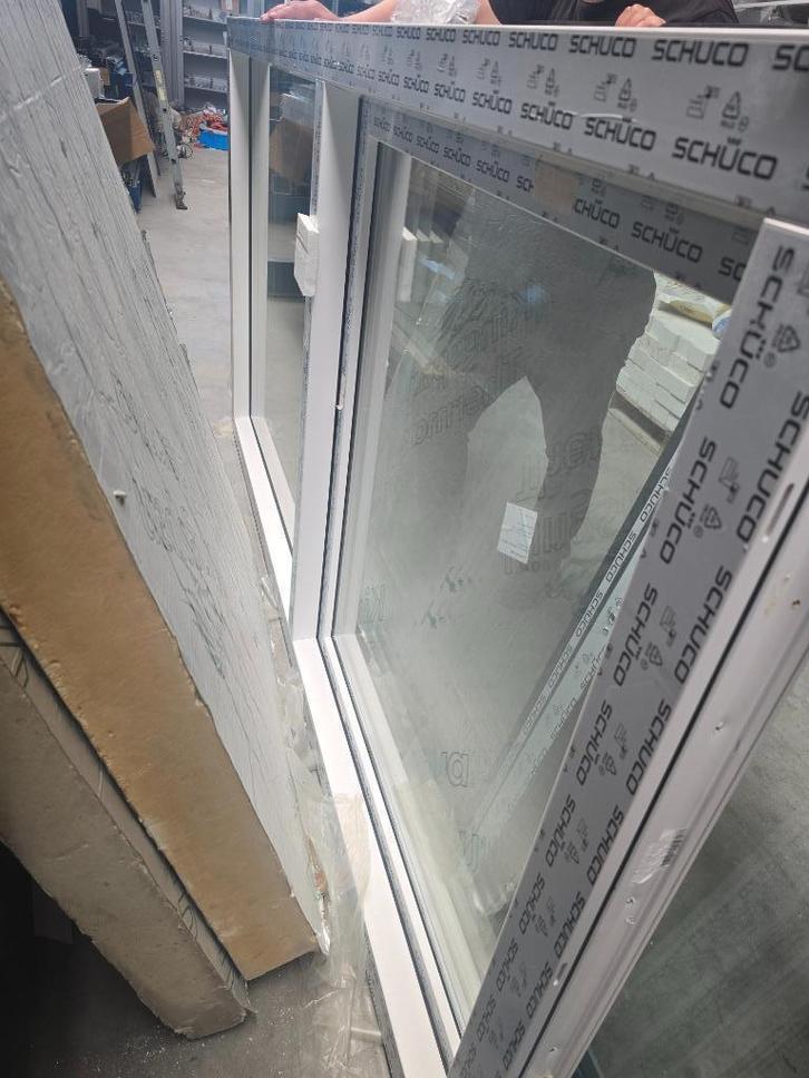 Kunststof Kozijn Schüco met Triple glas (NIEUW), Doe-het-zelf en Verbouw, Kozijnen en Schuifpuien, Nieuw, Raamkozijn, Kunststof