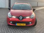 Renault Clio 1.5 DCI 66KW Estate 2013 Rood, Auto's, Renault, Voorwielaandrijving, 4 cilinders, 1096 kg, 31 km/l