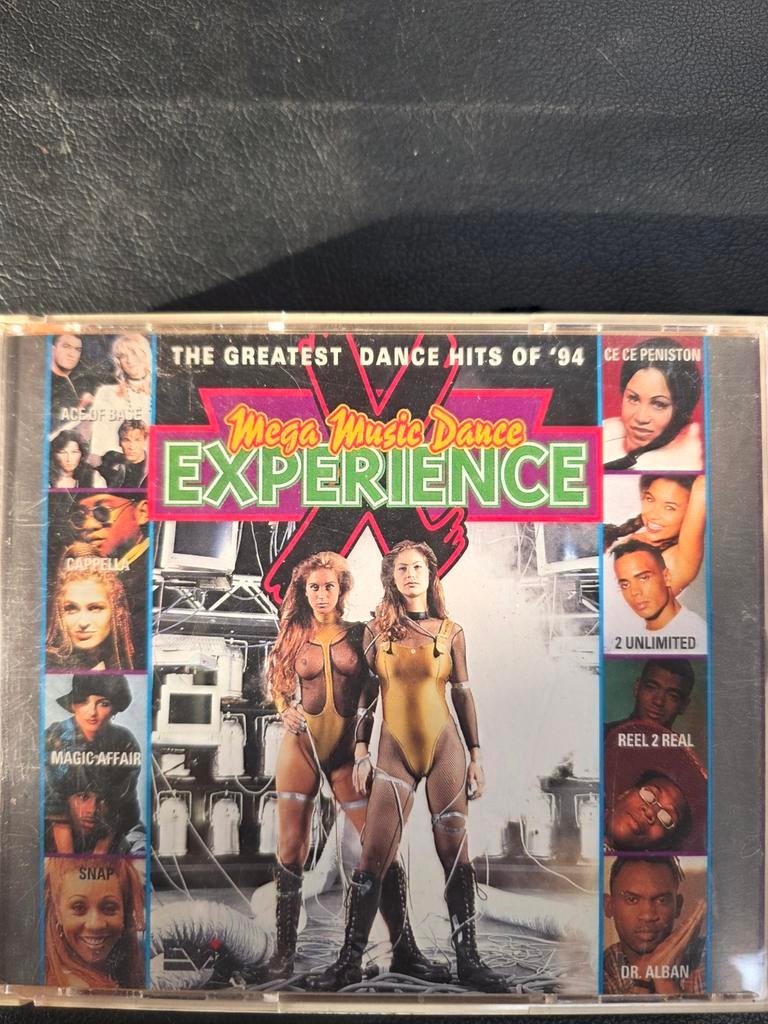 Mega Music Dance Experience '94 CD, Cd's en Dvd's, Ophalen of Verzenden, Zo goed als nieuw, Dance Populair, Boxset