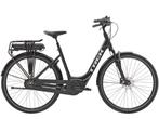 Trek district+ 4 lowstep elektrische fiets 2022, Zo goed als nieuw, 51 tot 55 cm, 50 km per accu of meer, Ophalen