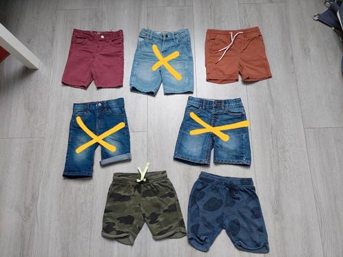 Korte broeken maat 98 jongen 98/104 shorts korte broek short, Kinderen en Baby's, Kinderkleding | Maat 98, Zo goed als nieuw, Jongen