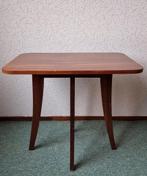 Vintage bijzet tafel 1958, Antiek en Kunst, Ophalen