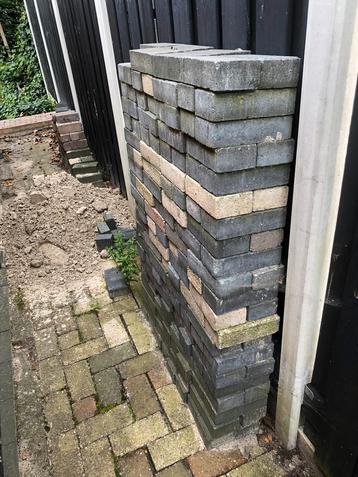 Klinkers, blauw, 6m2 beschikbaar voor biedingen