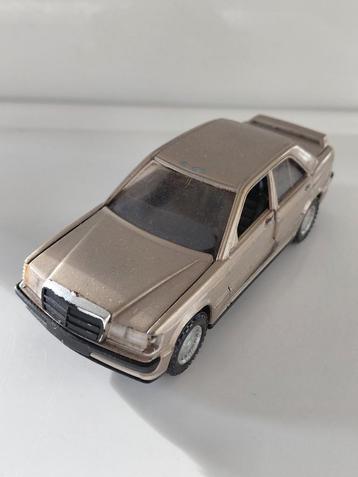 Mercedes-Benz 190 2.3-16 NZG beschikbaar voor biedingen