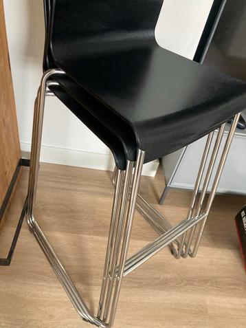 3x Zwarte Stapelbare Barkrukken - Goede Staat! beschikbaar voor biedingen