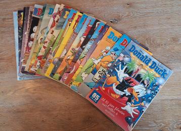Donald Duck 2019 - 21 stuks beschikbaar voor biedingen