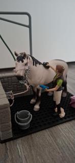 Schleich 42104 Paardenverzorgingsset, Verzamelen, Speelgoed, Ophalen of Verzenden, Zo goed als nieuw
