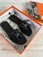 Hermes Oran Sandals [diverse kleuren], Kleding | Dames, Ophalen of Verzenden, Nieuw, Overige kleuren, Sneakers of Gympen