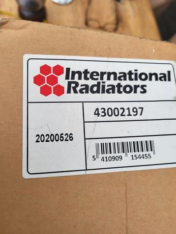 Radiator nieuw Dacia of renault beschikbaar voor biedingen