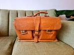 vintage leren schooltas, Sieraden, Tassen en Uiterlijk, Tassen | Schooltassen, Ophalen, Minder dan 30 cm, Bruin, Aktetas of Boekentas