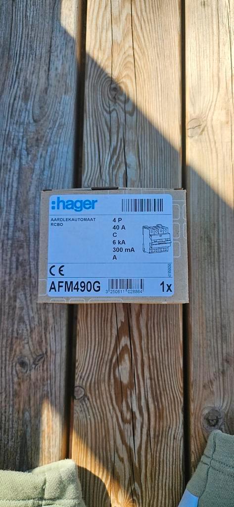 2x hager AFM490G Aardlekautomaat 40A C-kar 300ma, Auto-onderdelen, Elektronica en Kabels, Nieuw, Ophalen of Verzenden