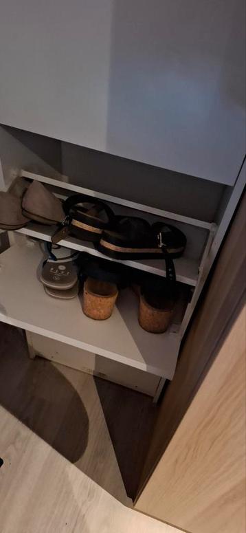 IKEA Schoenenkast beschikbaar voor biedingen
