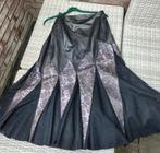 Zeer  mooie rok, Zwart, Maat 42/44 (L), Ophalen of Verzenden, Zo goed als nieuw