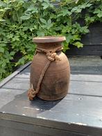 Nepalese kruik.  Stoer en Sober, Overige materialen, Overige kleuren, Ophalen of Verzenden, Zo goed als nieuw