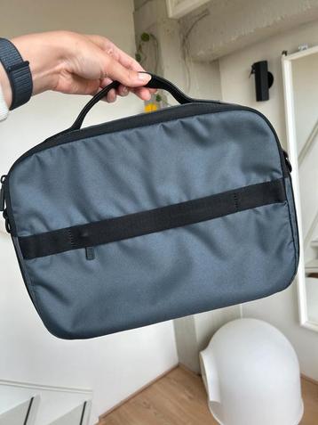 Moleskine waterproof 13 inch laptop bag beschikbaar voor biedingen