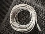 Netwerk kabel Cat 6 afgeschermd,   10 meter, Ophalen of Verzenden, Zo goed als nieuw