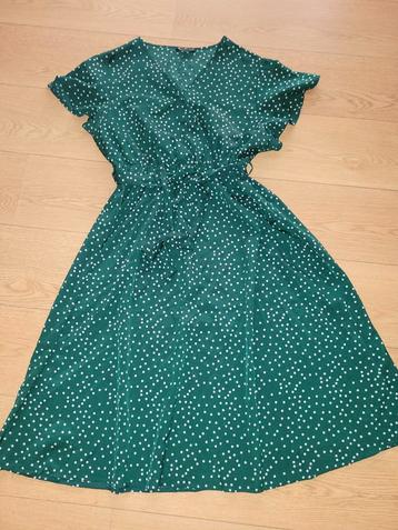 Jurk groen/ wit stipje maat XXL beschikbaar voor biedingen