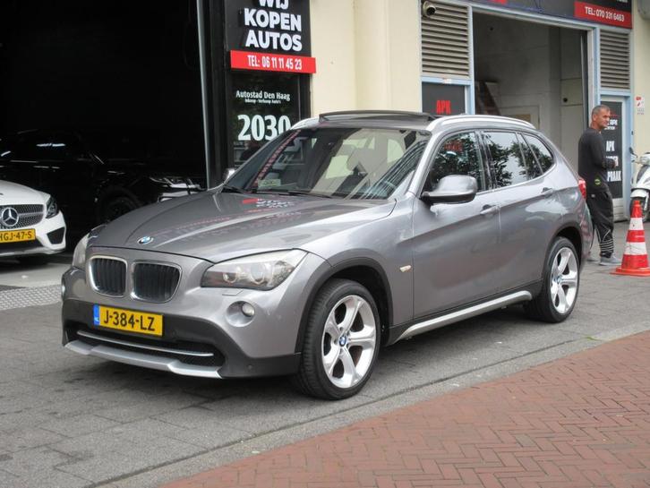 BMW X1 2.0d xDrive High Executive Aut Leer Navi Clima Pano P, Auto's, BMW, Bedrijf, Te koop, X1, ABS, Airbags, Airconditioning