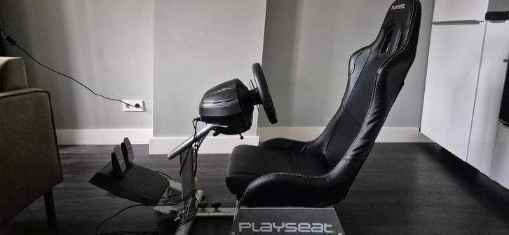 Playseat Evolution + Thrustmaster T300RS, Spelcomputers en Games, Spelcomputers | Sony PlayStation Consoles | Accessoires, Zo goed als nieuw