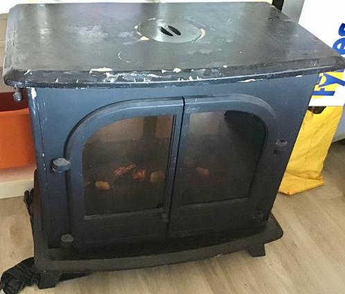 ZWAAR IJZEREN RETRO SFEER KACHEL, Huis en Inrichting, Kachels, Zo goed als nieuw, Vrijstaand, Overige soorten, Elektrisch, Ophalen