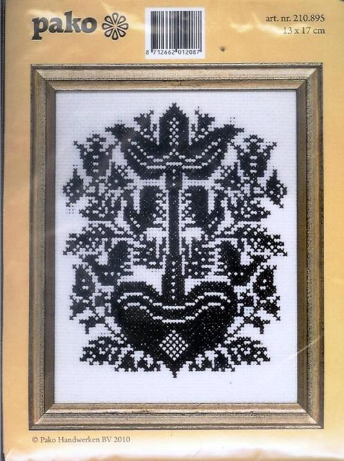 Cado pako borduurpakket  merklap  zwart / wit  oude prijs, Hobby en Vrije tijd, Borduren en Borduurmachines, Nieuw, Borduurpakket