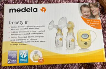 Medela Freestyle Dubbele Elektrische Borstkolf beschikbaar voor biedingen