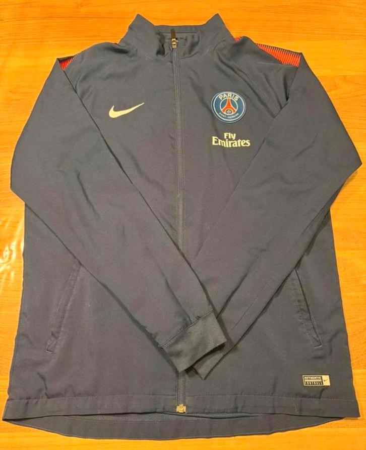 Te koop, Paris Saint Germain trainingsshirt maat L, Kleding | Heren, Sportkleding, Zo goed als nieuw, Voetbal, Blauw, Ophalen of Verzenden