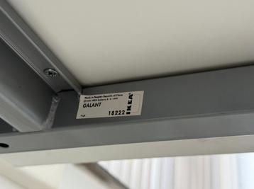 Ikea Bureau - Galant Hoekbureau - afbeelding 1