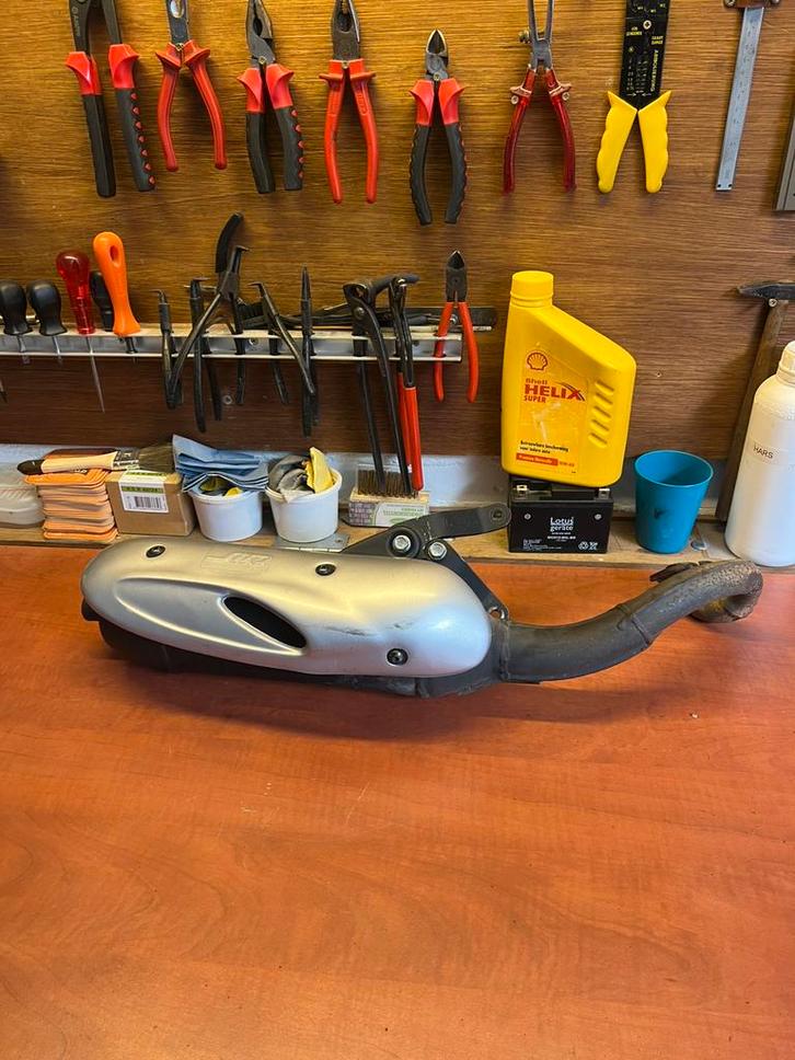 Partij minarelli horizontaal onderdelen Aerox, Fietsen en Brommers, Brommeronderdelen | Scooters, Zo goed als nieuw, Yamaha, Uitlaat