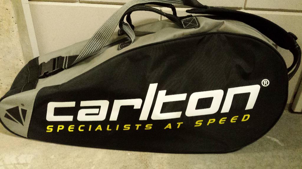 2 Tennisrackets:  Slazenger / Wilson met tas, Sport en Fitness, Tennis, Ophalen, Gebruikt, Racket, Wilson